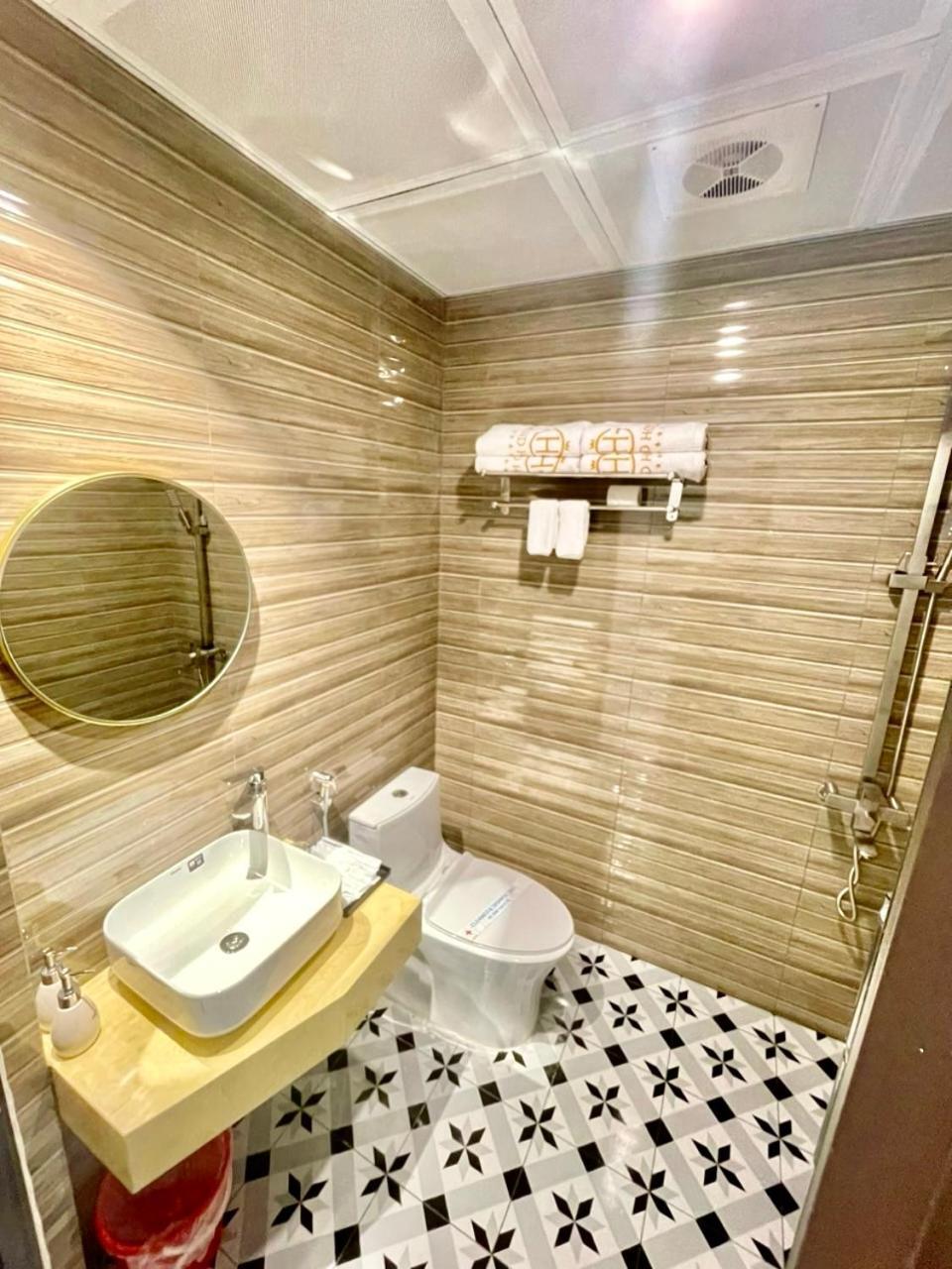 Grand Ha Noi Hotel Ханой Екстериор снимка